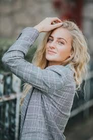 Anika S.